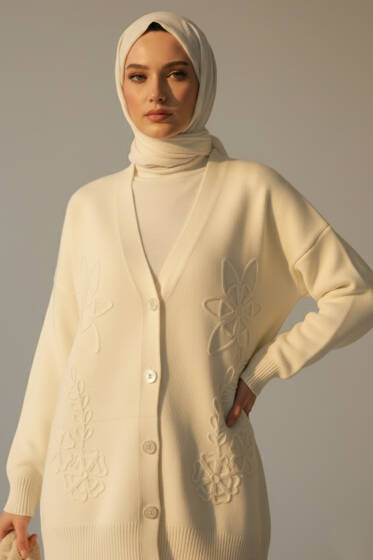 Çiçek İşlemeli Triko Hırka Ekru - Hırka
