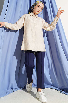 Çiçek Kabartmalı Basic Gömlek Bej - Gömlek