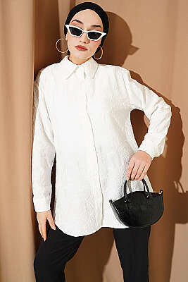 Çiçek Kabartmalı Basic Gömlek Ekru - BERAT TEKSTİL