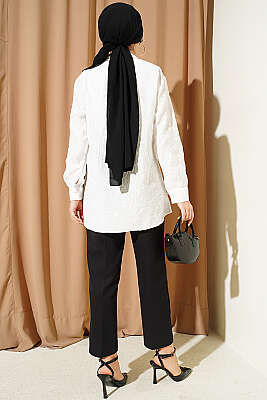 Çiçek Kabartmalı Basic Gömlek Ekru - Gömlek