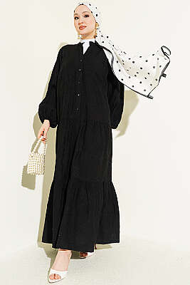 Çiçek Kabartmalı Hakim Yaka Katlı Elbise Siyah - POLO LIVE