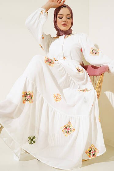 Çiçek Motif Nakışlı Şifon Elbise Beyaz - Tesettür Elbise