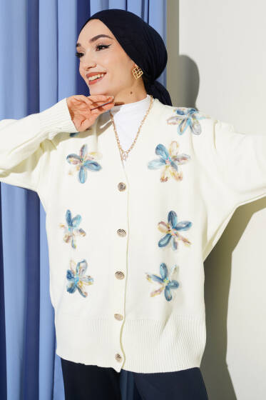 Çiçek Motifli Düğmeli Triko Hırka Ekru Mavi - Hırka
