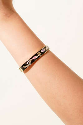 Çiçek Motifli Kelepçe Bilezik Siyah - DEMİR BİJUTERİ