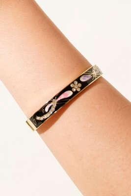 Çiçek Motifli Kelepçe Bilezik Siyah - Günün Seçilenleri