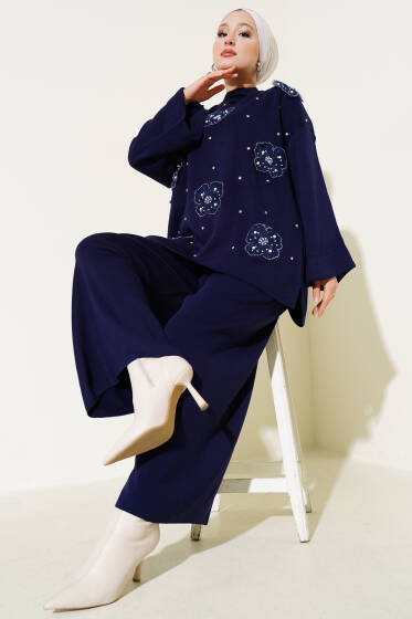 Çiçek Motifli Triko İkili Takım Lacivert - İkili Takım