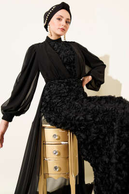 Çiçek Motifli Tül Pelerinli Abiye Elbise Siyah - Elbise