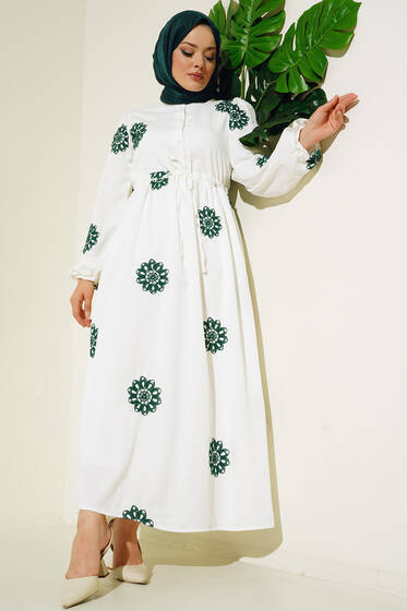 Çiçek Nakış İşlemeli Elbise Zümrüt Yeşil - Tesettür Elbise