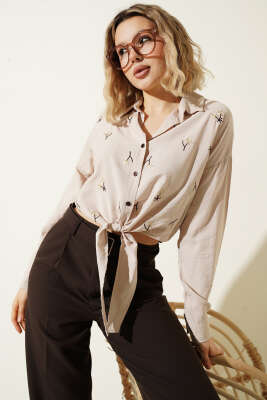 Çiçek Nakışlı Bağlamalı Crop Gömlek Bej - Kadın Giyim Modelleri