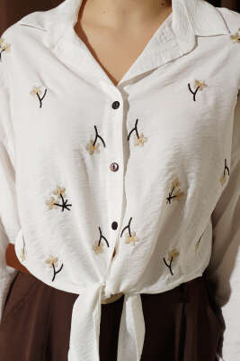 Çiçek Nakışlı Bağlamalı Crop Gömlek Ekru - Kadın Giyim Modelleri