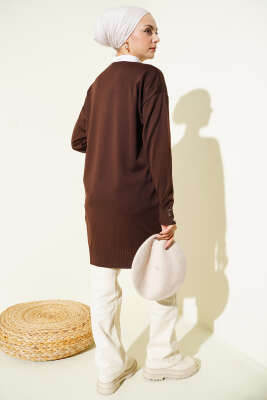 Çiçek Nakışlı Düğmeli Merserize Hırka Kahve - Hırka