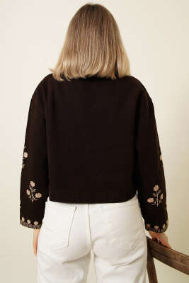 Çiçek Nakışlı Gabardin Kısa Ceket Kahve - Kadın Giyim Modelleri