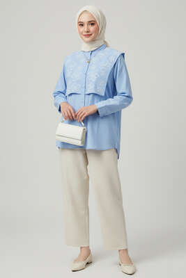 Çiçek Nakışlı Hakim Yaka Gömlek Bebe Mavi - Gömlek