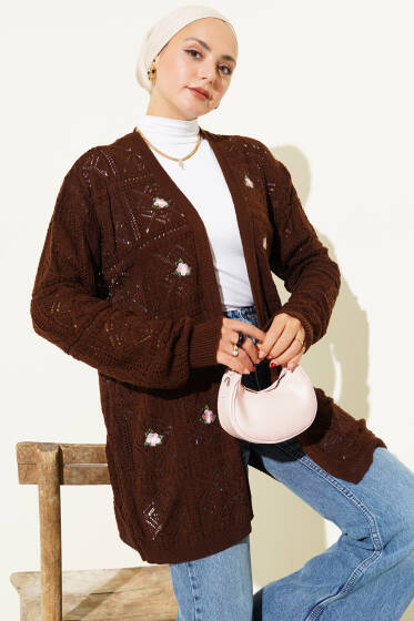 Çiçek Nakışlı Örgü Triko Hırka Kahve - Hırka