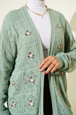 Çiçek Nakışlı Örgü Triko Hırka Mint - Hırka