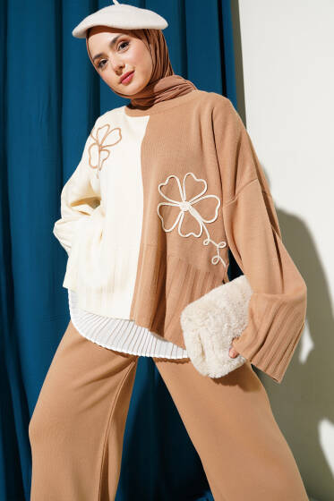 Çiçek Nakışlı Salaş Triko İkili Takım Latte - İkili Takım