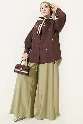 Çiçek Nakışlı Yakası Bağlamalı Gömlek Kahve - Gömlek