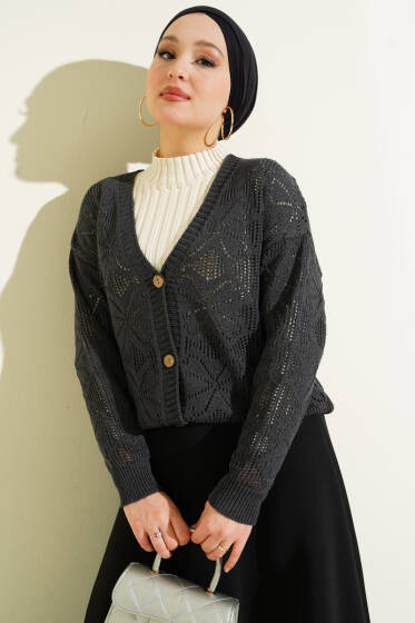 Çiçek Örgülü Düğmeli Triko Hırka Füme - Hırka