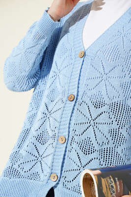 Çiçek Örgülü Düğmeli Triko Hırka Mavi - Triko Hırka