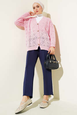 Çiçek Örgülü Düğmeli Triko Hırka Pembe - Triko Hırka