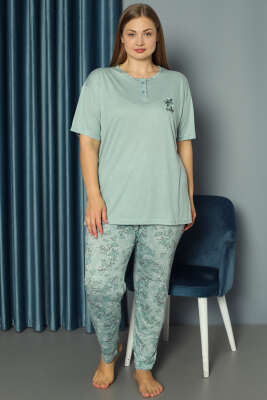 Çiçek Süslemeli Büyük Beden Pijama Takımı Çağla Yeşili - Pijama & Gecelik