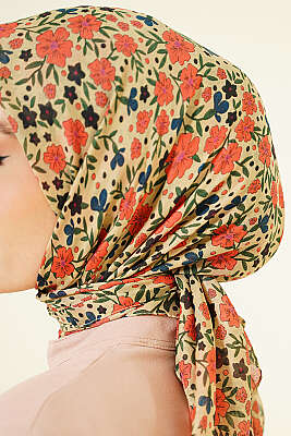 Çiçek Süslemeli Eşarp Bej - Başörtüsü