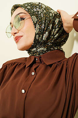 Çiçek Süslemeli Eşarp Haki - Başörtüsü