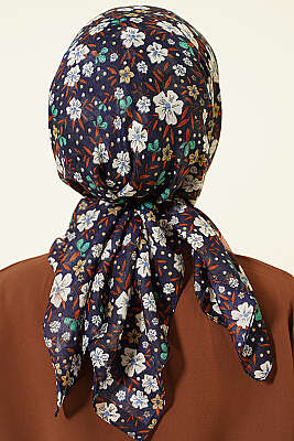 Çiçek Süslemeli Eşarp Lacivert Ekru - Başörtüsü