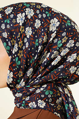 Çiçek Süslemeli Eşarp Lacivert Ekru - Başörtüsü