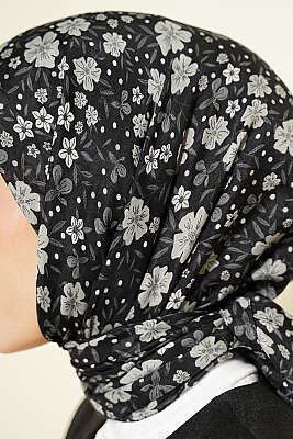 Çiçek Süslemeli Eşarp Siyah - Başörtüsü