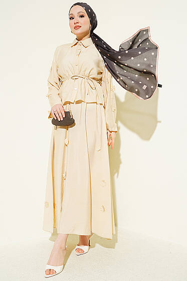 Çiçek Süslemeli Etekli İkili Takım Bej - İkili Takım