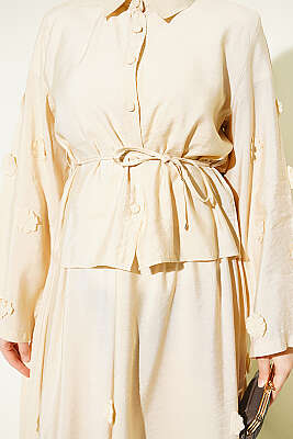 Çiçek Süslemeli Etekli İkili Takım Bej - İkili Takım