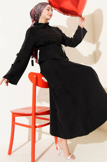 Çiçek Süslemeli Tensel Etekli Takım Siyah - İkili Takım