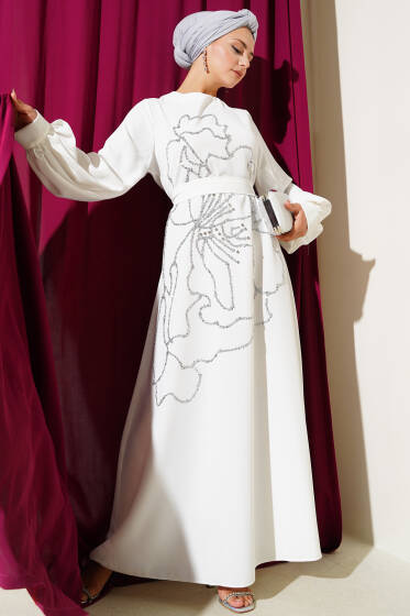 Çiçek Taş Süslemeli Abiye Elbise Beyaz - Abiye Elbise