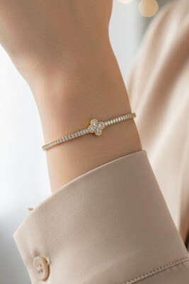 Çiçek Taşlı Su Yolu Bileklik Gold 