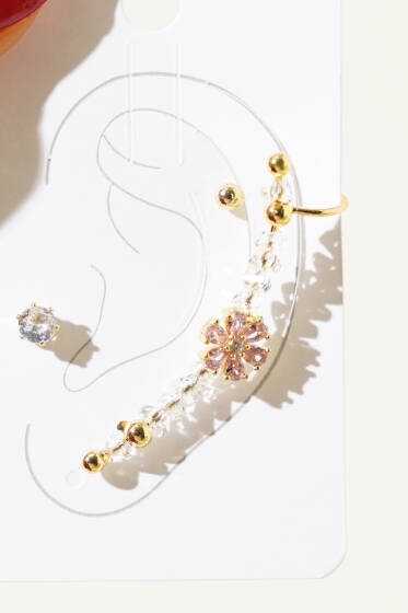 Çiçekli Kıkırdak Küpe Seti Gold - Günün Seçilenleri