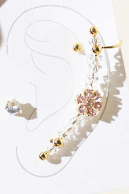 Çiçekli Kıkırdak Küpe Seti Gold - Günün Seçilenleri