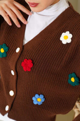 Çiçekli Kısa Triko Hırka Kahve - Triko Hırka