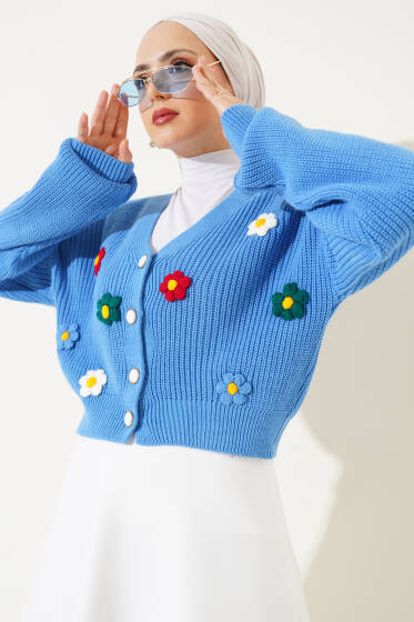 Çiçekli Kısa Triko Hırka Mavi - Triko Hırka