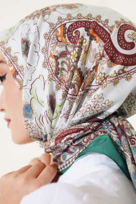 Çiçekli Paisley Desen Eşarp Yeşil - Başörtüsü