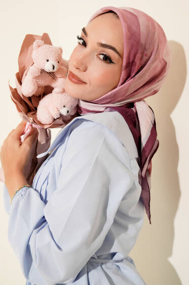 Çiçekli Şeritli Bambu Kraş Eşarp Mürdüm - Başörtüsü