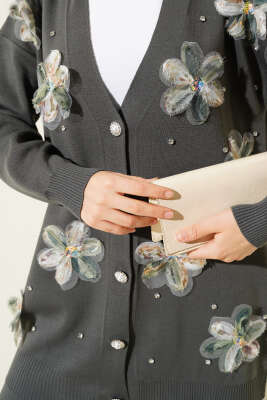 Çiçekli Taşlı Hırkalı Triko İkili Takım Nefti - Triko İkili Takım