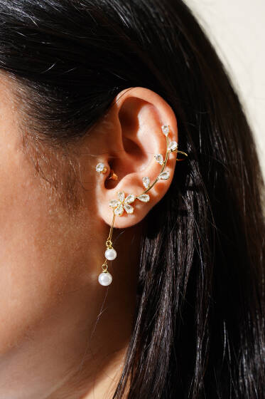 Çiçekli Tragus Kıkırdak Küpe Gold - Küpe