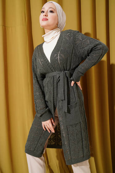 Çift Cepli Delikli Kuşaklı Triko Hırka Haki - Hırka