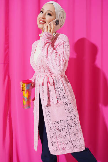 Çift Cepli Delikli Kuşaklı Triko Hırka Pembe - Hırka