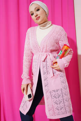 Çift Cepli Delikli Kuşaklı Triko Hırka Pembe - Triko Hırka