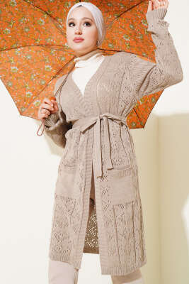 Çift Cepli Delikli Kuşaklı Triko Hırka Vizon