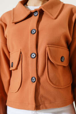 Çift Cepli Düğmeli Kısa Ceket Taba - Kadın Giyim Modelleri