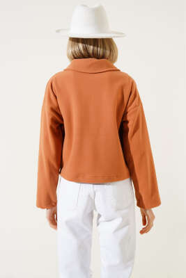 Çift Cepli Düğmeli Kısa Ceket Taba - Kadın Giyim Modelleri