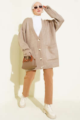 Çift Cepli Düğmeli Triko Hırka Vizon - Hırka